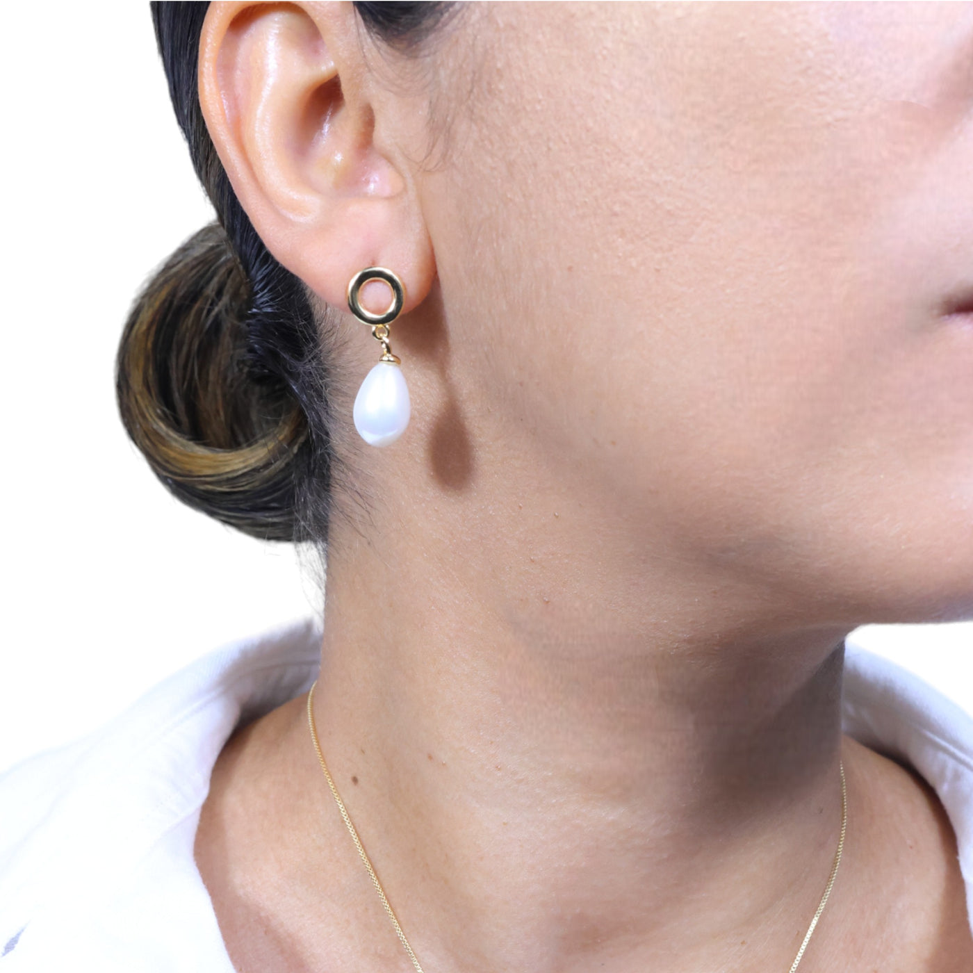 Brescia Shell Pearl Earrings